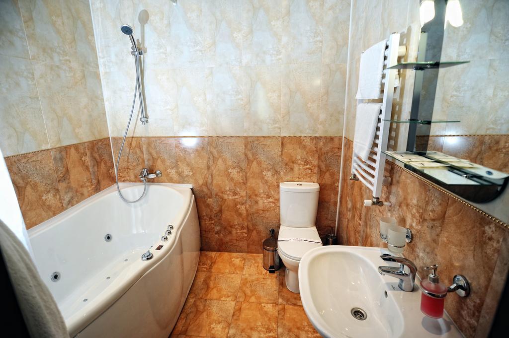 Срібний Водограй Hotel Polyana  Room photo